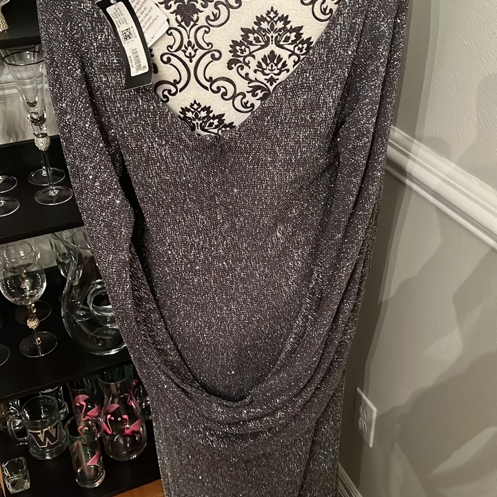NWT Betsy & Adam grey sparkly formal dress/gown - Picture 5 of 8